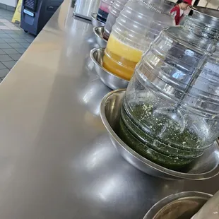 Selling old water and no ice heat 102