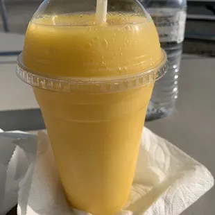 Mango...asked for agua fresca but it tastes like a smoothie. Delicious either way!
