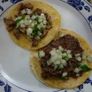 My order of Lengua Taco (Left) and Barbacoa Taco (Right) from Tortas Y Tacos El Chino.  January 3rd 2014 visit.