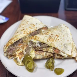 Lengua Quesadilla