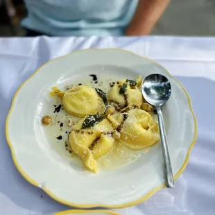 Signature Tortelli Di Burrata