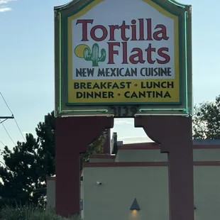 BEWARE !!! DO NOT EAT HERE!!!!!!!