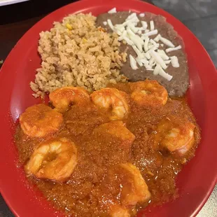 These Camarones a la diabla is so good! Just the right amount of heat for a spice lover like me.