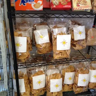 These chips are very delicious!