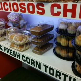 Lil Sweet Treat shelf