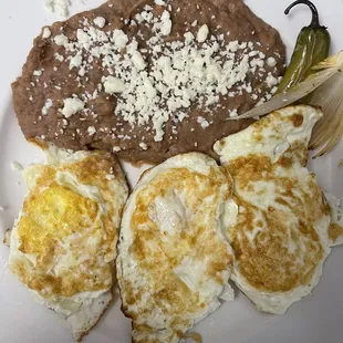 Desayunos huevos estrellados