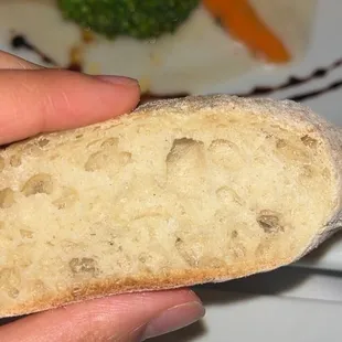 Bread (complimentary )