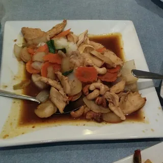 Cashew Chicken