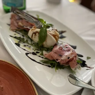 Prosciutto E Burrata
