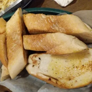 a plate of bread and french fries