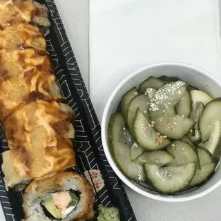 Spicy Salmon Tempura Roll
