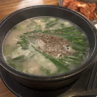 Dogani Tang ()