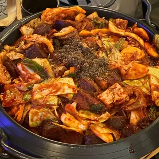 Soondae Bokkeum ()