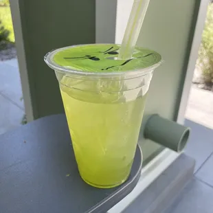 Cucumber lemonade