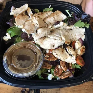 The hippy chik- a hot salad - so good !