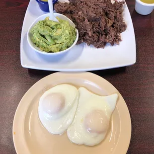 Barbacoa y 2 huevos estrellados