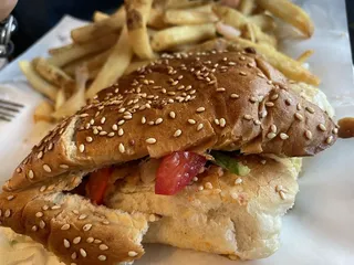 El Barril Mexican Sports Bar & Grill