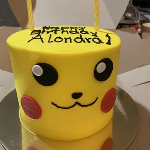 Pikachu cake