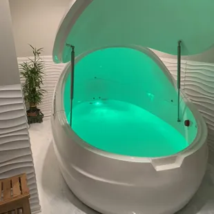 Singles Float Pod! Aaaaamazing!
