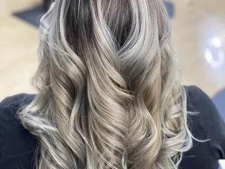 In The Mix Salon & Barber