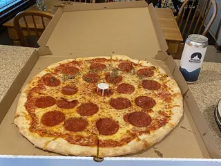 Luca's New York Style Pizza