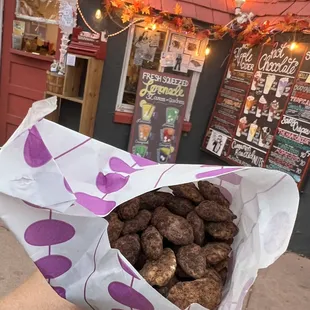 THE MIX Cinnamon Roasted Almonds &amp; Pecans