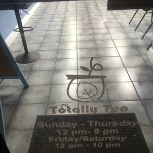 Sunday-Thursday 12-9pm Friday-Saturday 12-10pm