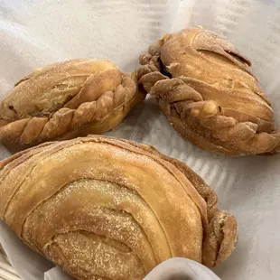 Curry Puffs rate 3/5