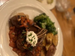 Seasons Restaurant