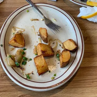 Large cut deep fried O&apos;Brien potatoes.