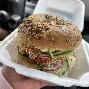 Veggie bagel