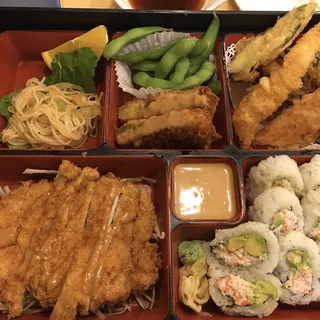 Salmon/Beef/Chicken Bento Deluxe
