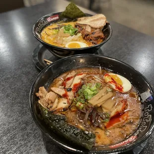 Black Garlic Ramen, Niku Ramen