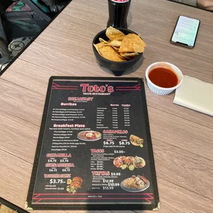 Chips n salsa with Coca-Cola