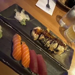 Tuna Sushi a La Carte 2 Pcs