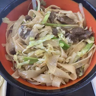 Beef chow fun