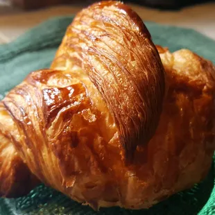 Croissant ($3.25, 6/28/20)