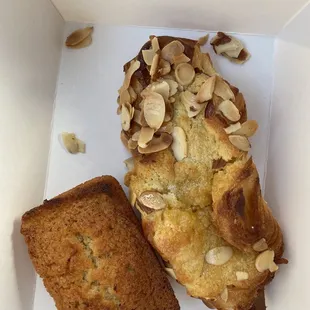 Financier and almond croissant