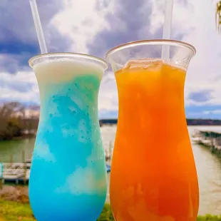 Blue toucan I think it was called, tasted like bubblegum. And the rum runner.