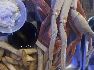 Hogg Daddys Beach Bar and Grill