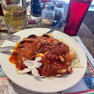 Spaghetti with mushrooms Early Bird Special