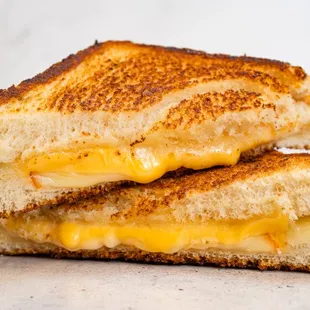 a grilled cheese sandwich