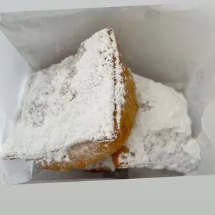 dessert, food