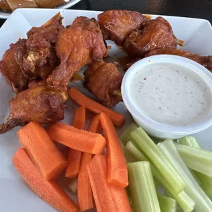 food, bbq chicken, chicken wings and fried chicken, fried chicken wings, poultry, chicken, fried chicken, chicken wings, bbq wings