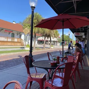 Cute outdoor tables with a view of the Pinellas Trail and a few steps away from cute downtown Tarpon