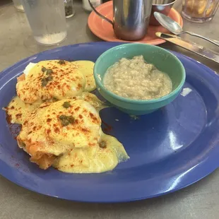 Toula&apos;s Smoked Salmon Benedict