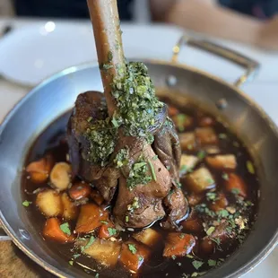 Lamb shank