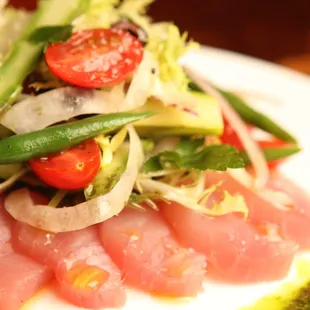 Sashimi&apos; Tombo Tuna Crudo* with a Wild Arugula and Fennel Salad