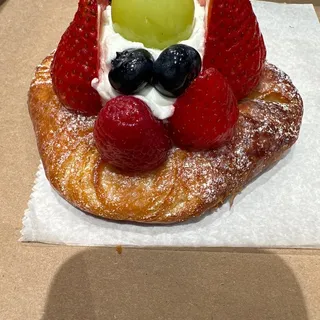 Fruit Pastry