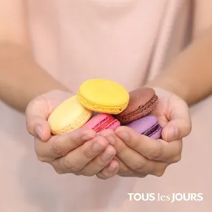 Our macarons are 100% Organic, Gluten-Free, and made without any food coloring! (and 17 flavors to choose from!)